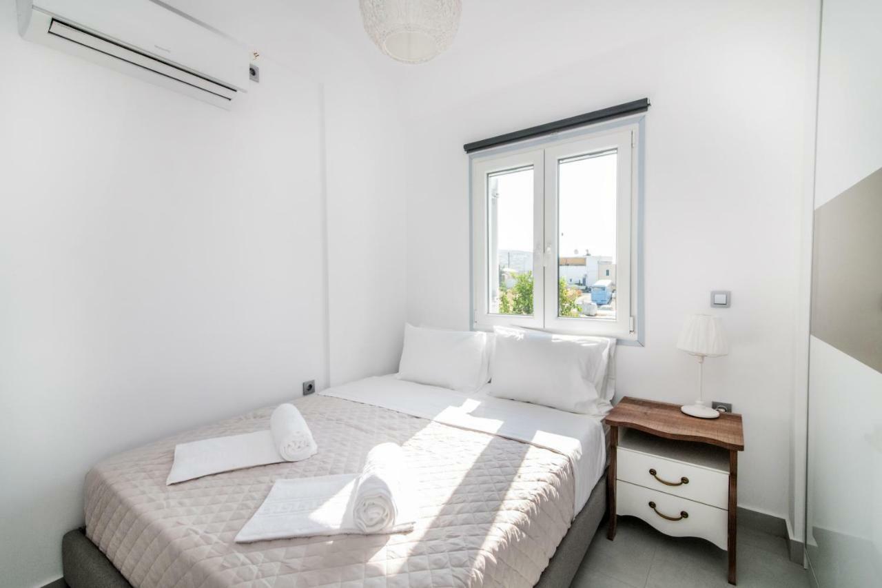 Lux 'N Comfort Apartments Tínos エクステリア 写真